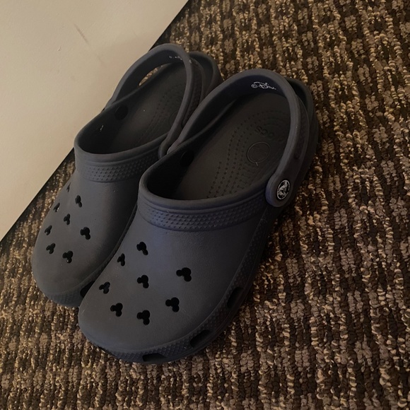 Walt Disney World Official Disney Mickey Mouse Crocs - Picture 3 of 5